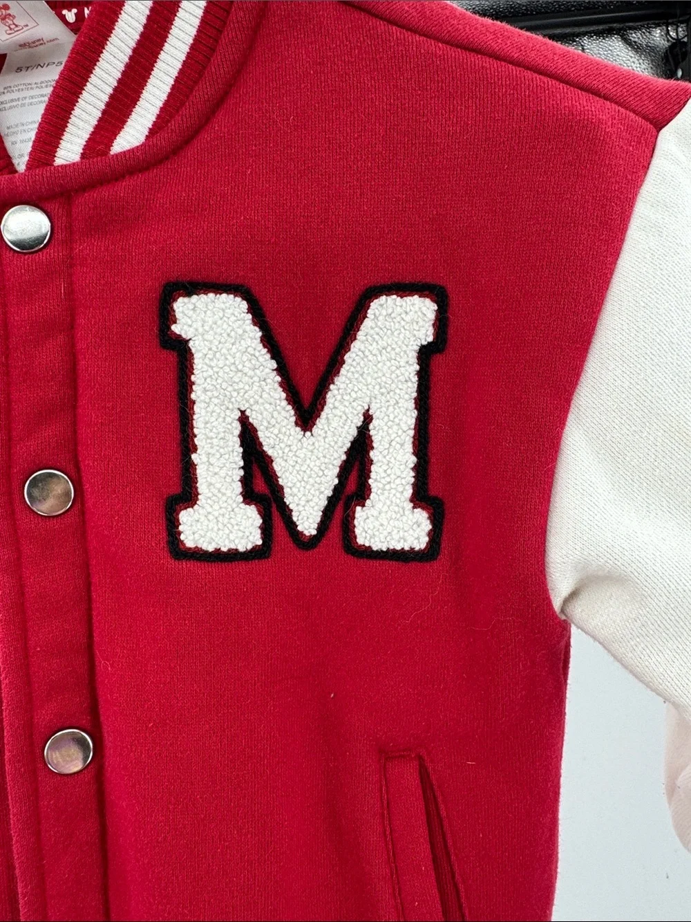Disney jr red